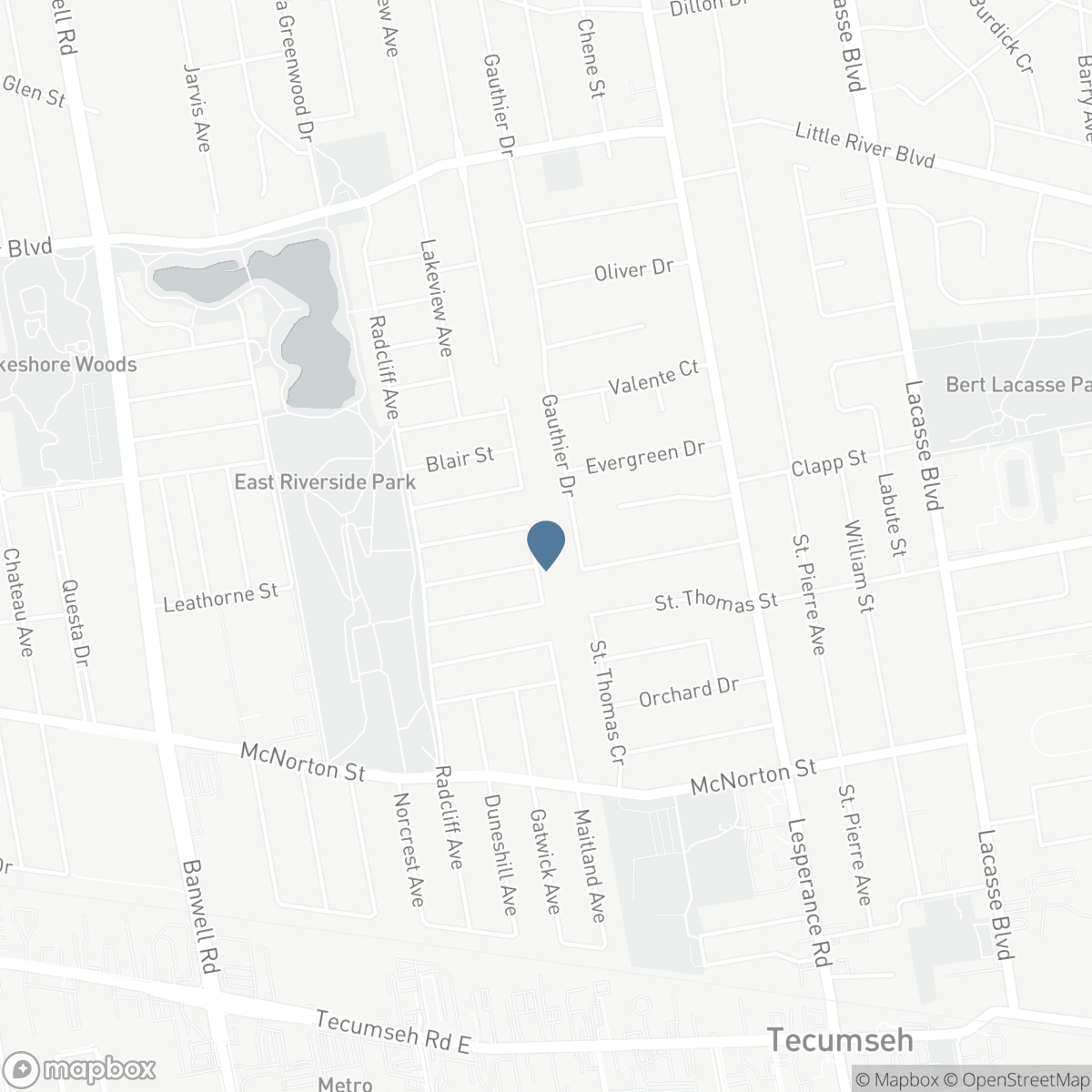 11892 Boulder CRESCENT, Windsor, Ontario N8P 1Z4